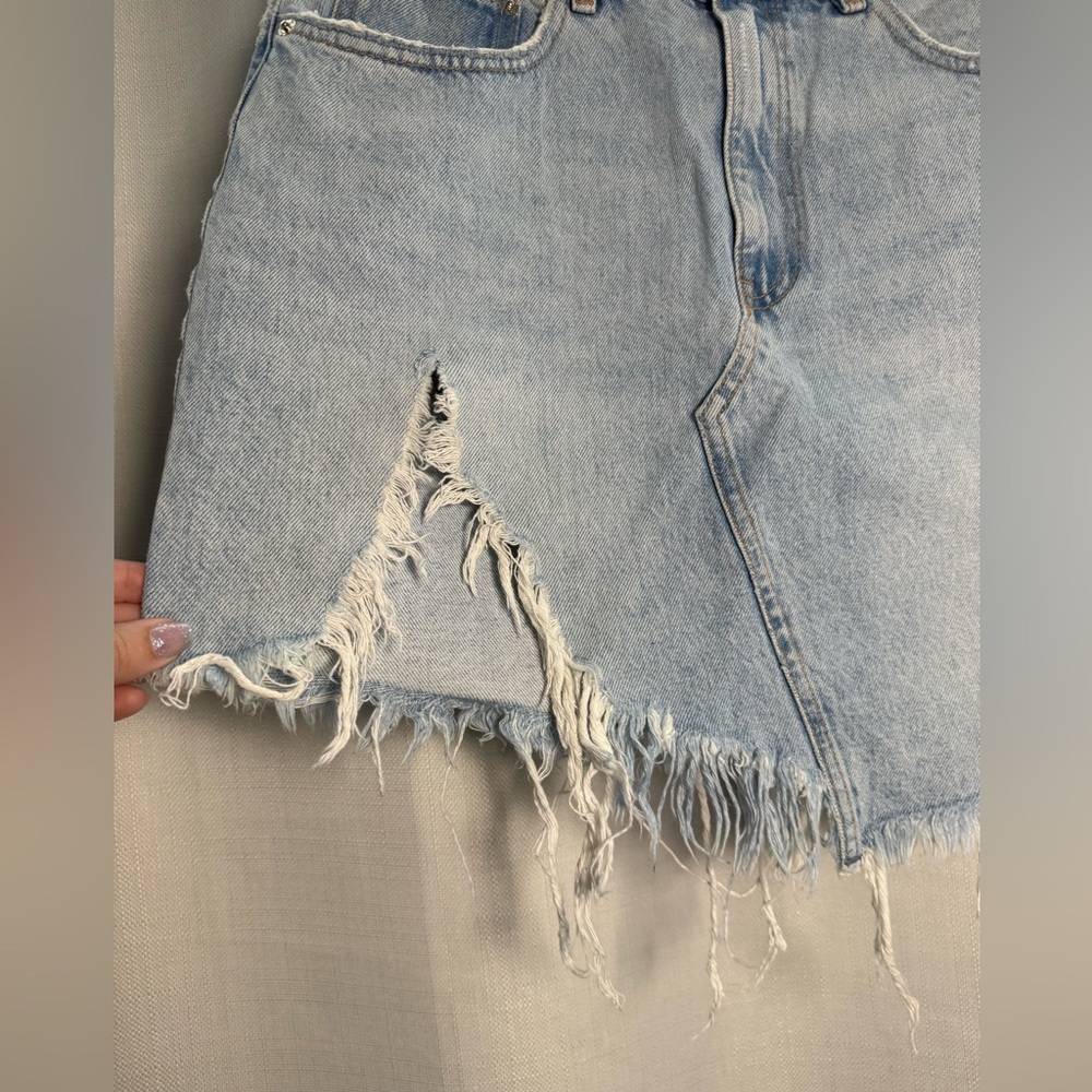 Zara Light Wash Denim Distressed Asymmetrical Mini Skirt Size Large - Picture 4 of 7